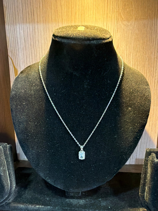 Chain pendant 001