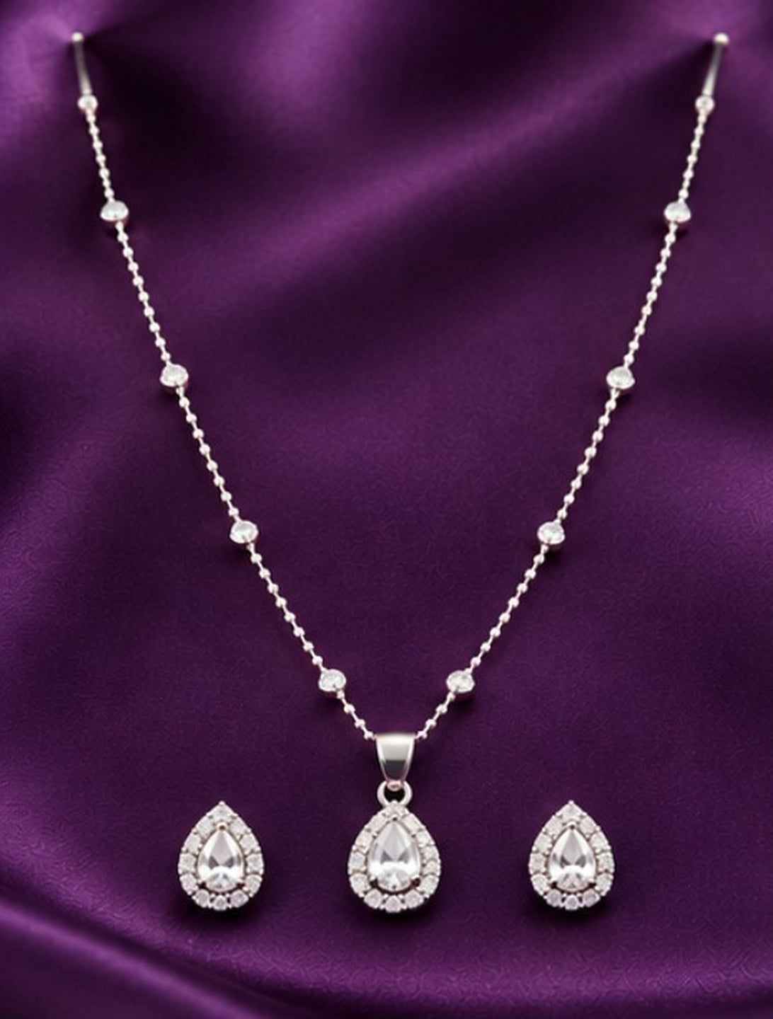 Chain Pendant set
